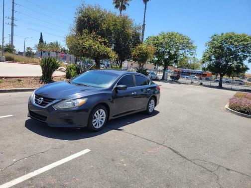 Grey 2016 Nissan Altima 2.5 S