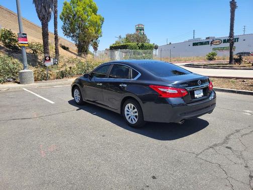 Grey 2016 Nissan Altima 2.5 S