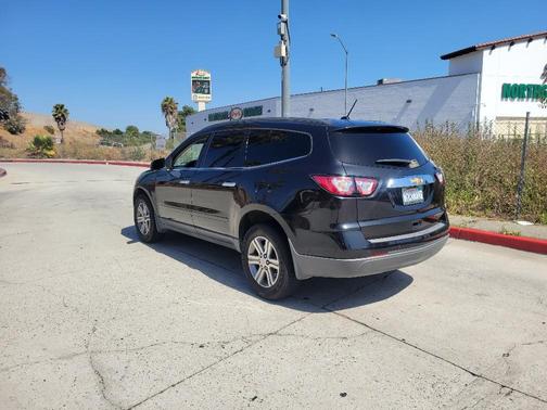 Black Sapphire Metallic 2015 Chevrolet Traverse 1LT