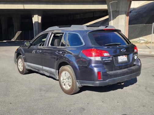 2013 Subaru Outback 2.5i