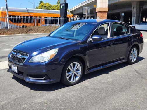 2013 Subaru Legacy Premium