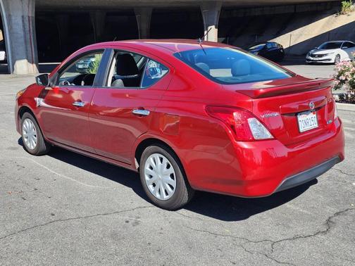 2016 Nissan Versa 1.6 SV