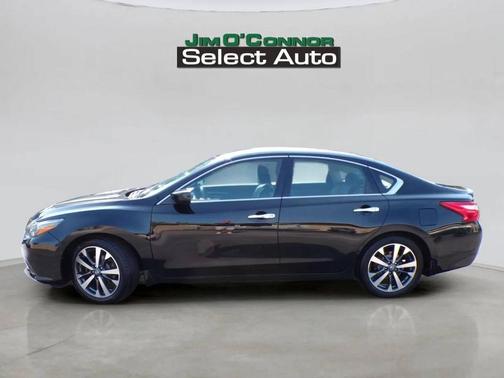 2016 Nissan Altima 2.5 SR