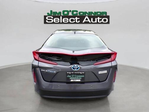 2017 Toyota Prius Prime Advanced