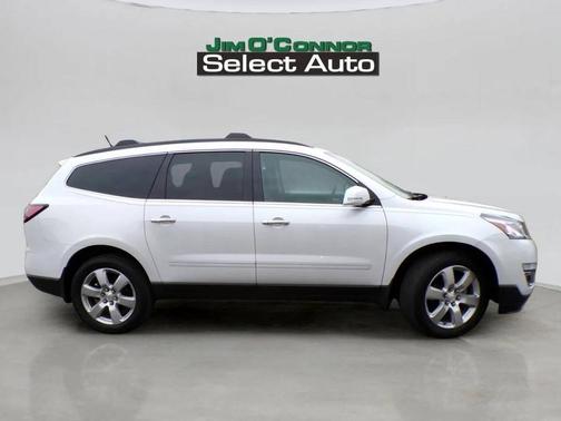 2017 Chevrolet Traverse Premier