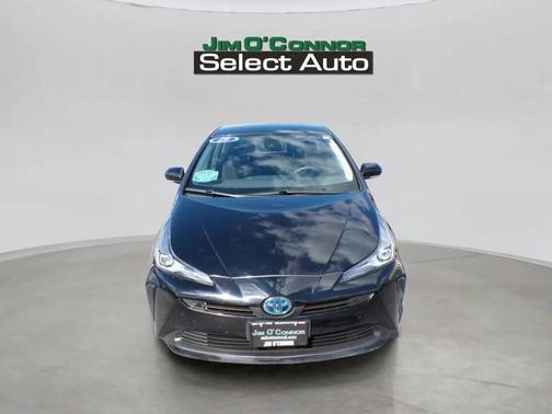 Midnight Black Metallic 2019 Toyota Prius L