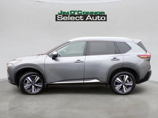 2022 Nissan Rogue SL