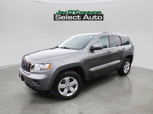 GREY 2013 Jeep Grand Cherokee Laredo