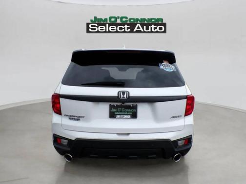 Platinum White Pearl 2023 Honda Passport AWD EX-L
