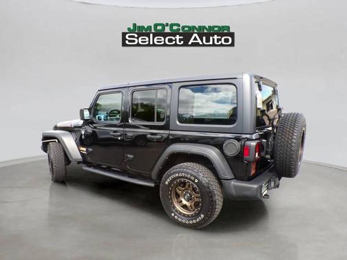 Black Clearcoat 2021 Jeep Wrangler Unlimited Islander 4x4