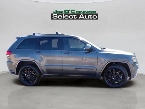 2017 Jeep Grand Cherokee Altitude