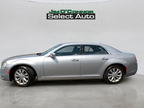 2018 Chrysler 300 Limited