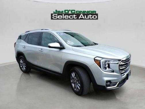Quicksilver Metallic 2022 GMC Terrain SLT