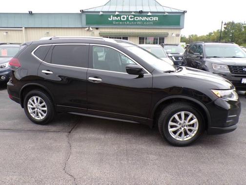 Gun Metallic 2020 Nissan Rogue SV