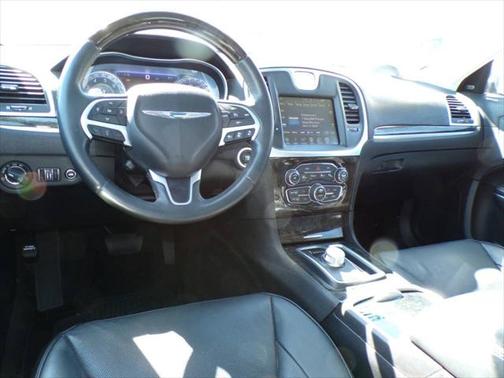 2016 Chrysler 300 S