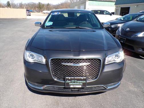 2016 Chrysler 300 S