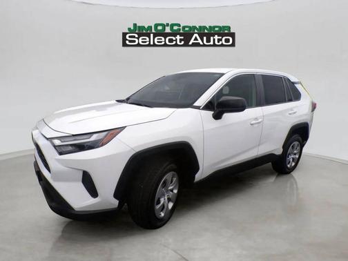 Ice Cap 2025 Toyota RAV4 LE