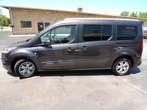 2018 Ford Transit Connect Titanium w/Rear Liftgate