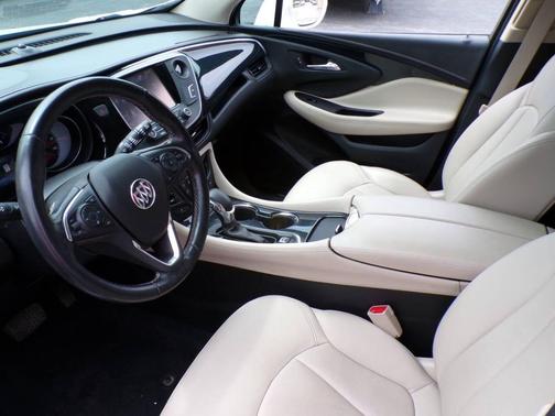 Summit White 2017 Buick Envision Essence