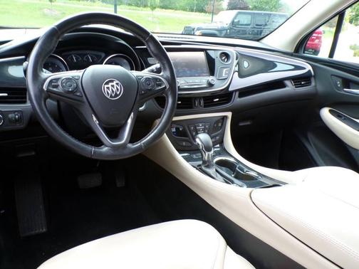 Summit White 2017 Buick Envision Essence