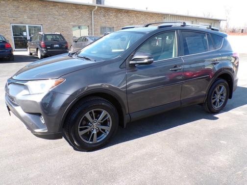 2016 Toyota RAV4 XLE