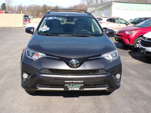 2016 Toyota RAV4 XLE