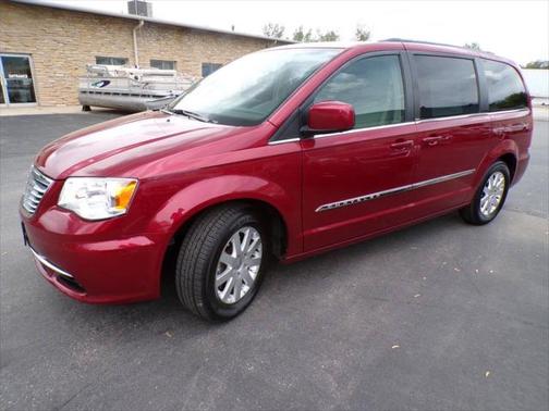 2013 Chrysler Town & Country Touring