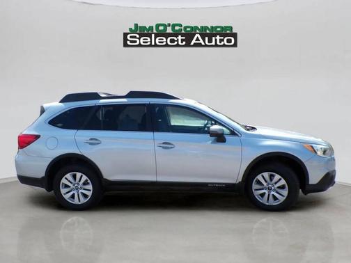 Ice Silver Metallic 2015 Subaru Outback 2.5i Premium