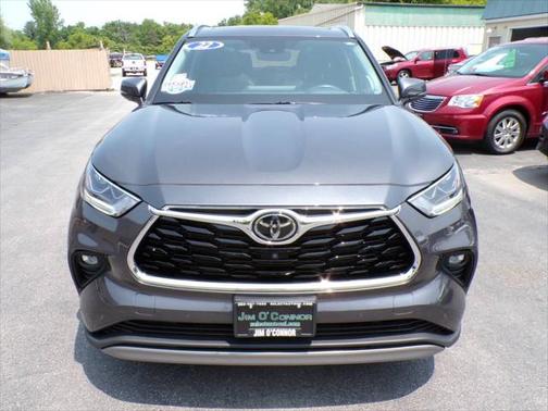 2022 Toyota Highlander Platinum