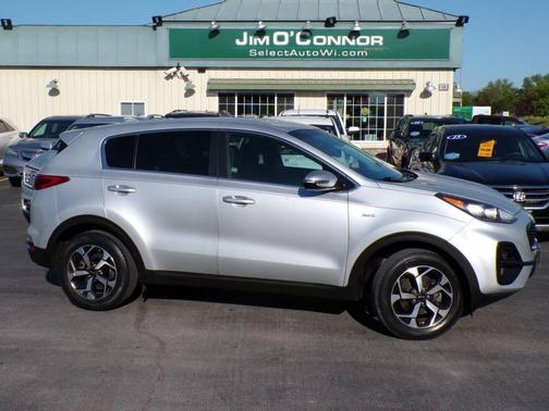 Sparkling Silver 2020 Kia Sportage LX