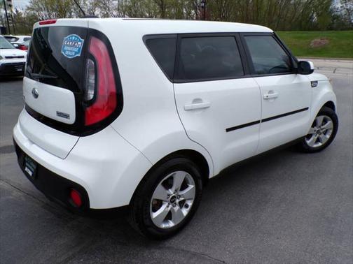 2017 Kia Soul Base