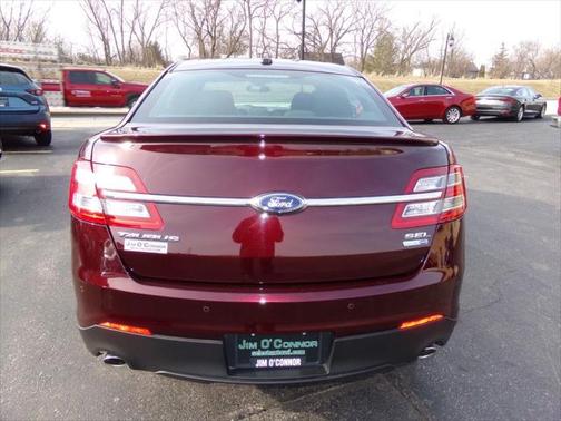 Burgundy Velvet Metallic Tinted Clearcoat 2018 Ford Taurus SEL