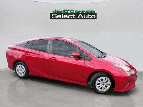 Hypersonic Red 2016 Toyota Prius Two