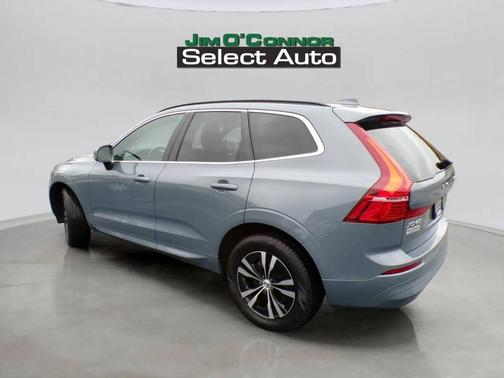 GRAY 2023 Volvo XC60 B5 Core