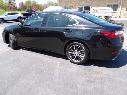 2017 Lexus ES 350 Base