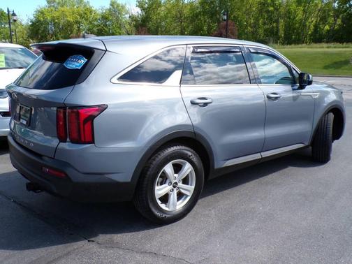 GREY 2021 Kia Sorento LX