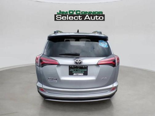Silver Sky Metallic 2016 Toyota RAV4 XLE