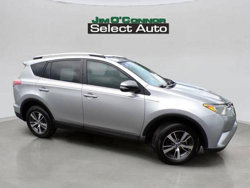 Silver Sky Metallic 2016 Toyota RAV4 XLE