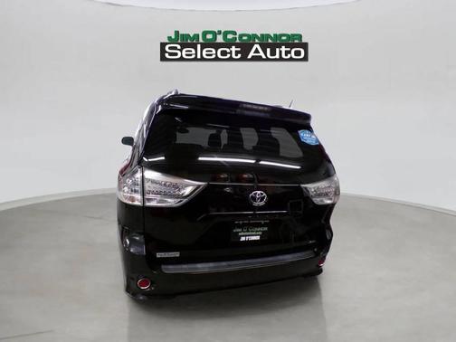 Black 2012 Toyota Sienna SE