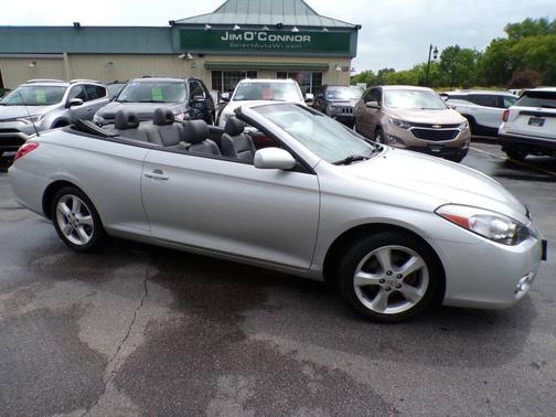 Silver Metallic 2008 Toyota Camry Solara SLE
