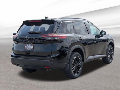 Super Black 2026 Nissan Rogue Dark Armor