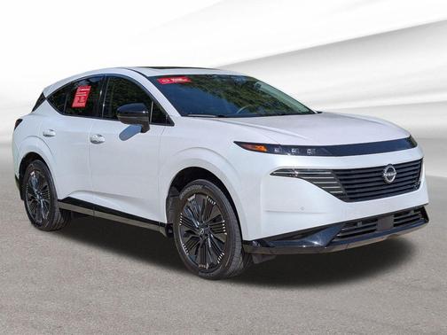 Everest White Pearl Tricoat 2025 Nissan Murano Platinum