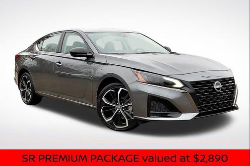 2025 Nissan Altima SR AWD