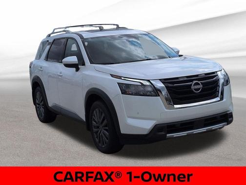 2025 Nissan Pathfinder SL 4WD