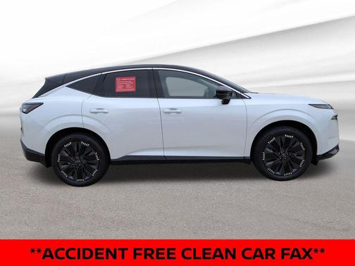 White Pearl 2025 Nissan Murano Platinum