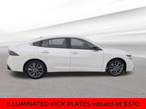 Aspen White Tricoat 2026 Nissan Sentra SL