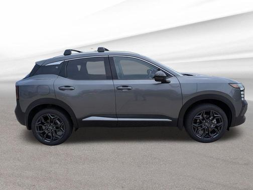 Gun Met 2026 Nissan Kicks SR