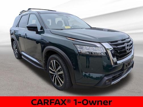 Obsidian Green Pearl/Super Black 2024 Nissan Pathfinder Platinum 4WD