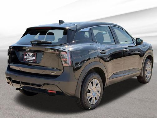 Super Black 2026 Nissan Kicks S