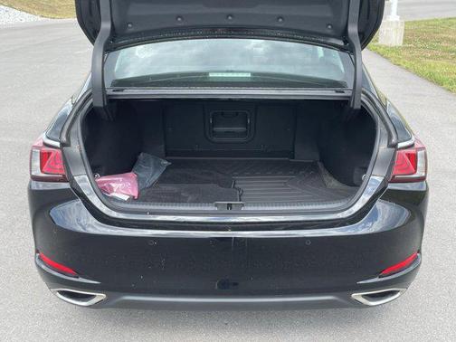 2022 Lexus ES 350 Base